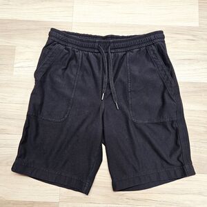 Athleta Mens Black Pull-on Drawstring Shorts Small